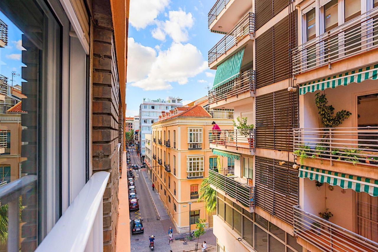 Rooms Young People Only, Soho Citycenter Malaga Exterior photo